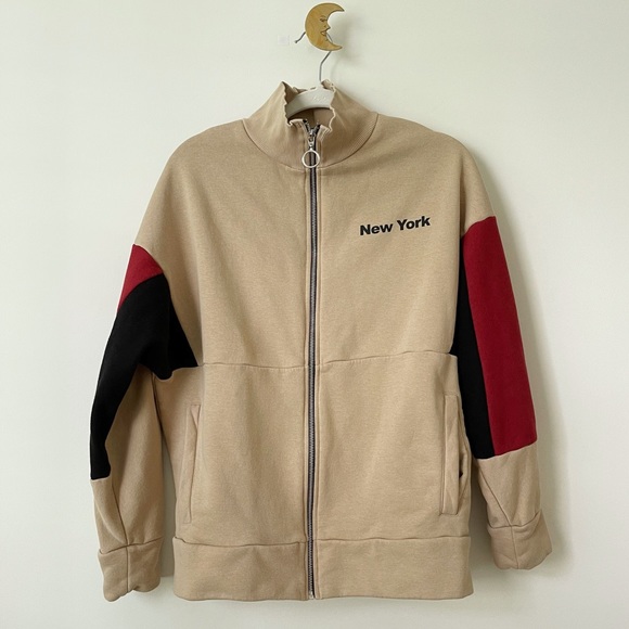 Oversized Graphic Zip Up Sweatshirt - Picture 3 of 7